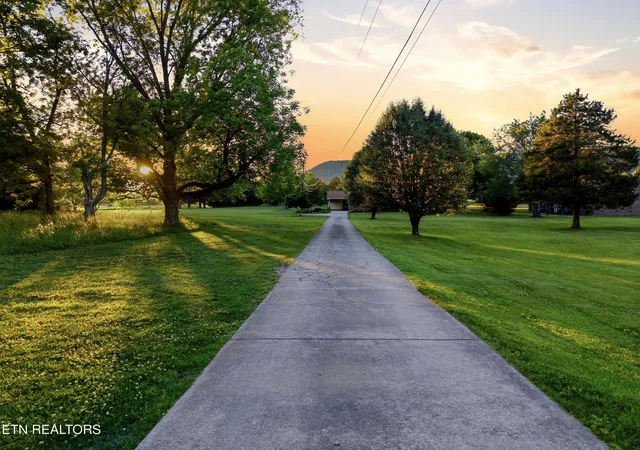 Photo 2 of Sale Pending at 819 Rutledge Pike, Blaine, TN 37709 | MLS# 1349885 | Listing updated on 2026-08-21