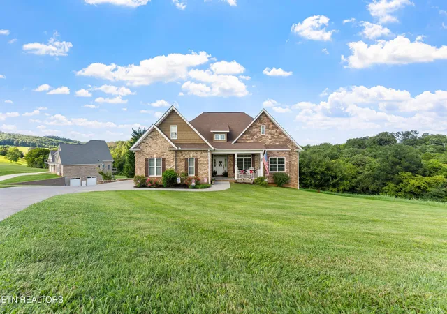 Photo 1 of Single family home for sale at 728 Constitution Dr, Jefferson City, TN 37760 | MLS# 1350744 | Listing updated on 2026-09-01