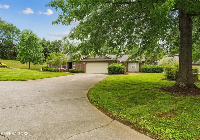 Photo 3 of Condo for sale at 7328 Shalimar Point Way, Knoxville, TN 37918 | MLS# 1350755 | Listing updated on 2026-09-09