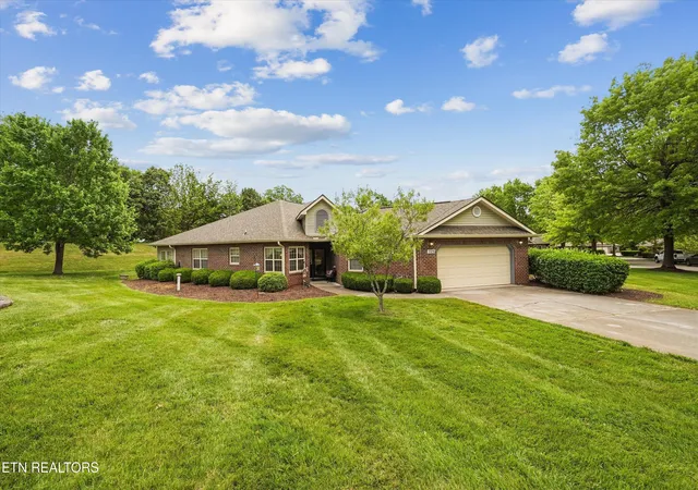 Photo 4 of Condo for sale at 7328 Shalimar Point Way, Knoxville, TN 37918 | MLS# 1350755 | Listing updated on 2026-09-09