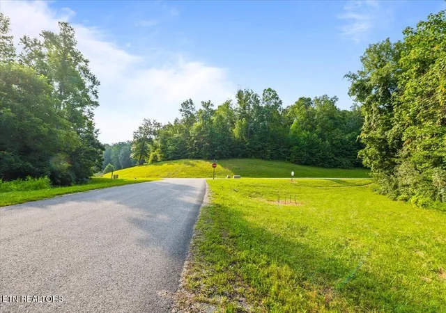2nd image of 177 Hickory Wy, La Follette, TN 37766 | MLS# 1350247
