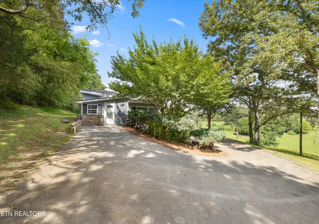 Photo 2 of Single family home for sale at 1994 Main St, White Pine, TN 37890 | MLS# 1350244 | Listing updated on 2026-08-31