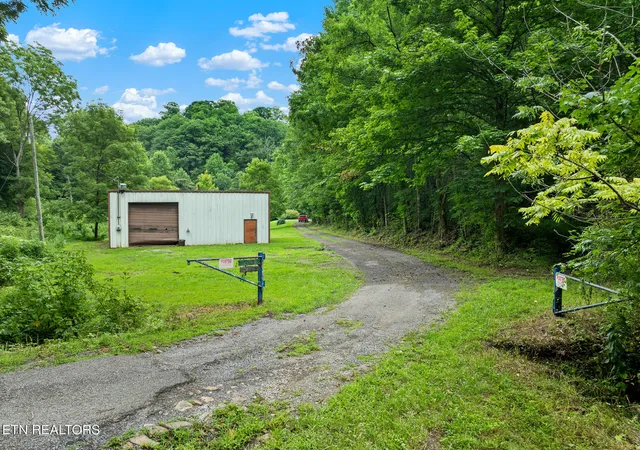 5th image of 129 Johnson Rd, Rogersville, TN 37857 | MLS# 1349865