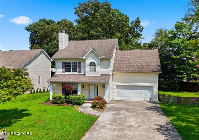 Photo 1 of Sale Pending at 8234 Gallaher Sta Dr, Knoxville, TN 37919 | MLS# 1350271 | Listing updated on 2026-08-24