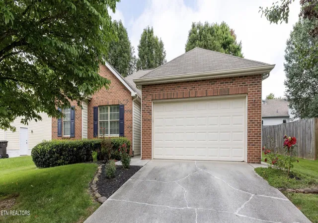 Photo 1 of Single family home for sale at 10145 Rockbrook Dr, Knoxville, TN 37931 | MLS# 1349921 | Listing updated on 2026-09-12