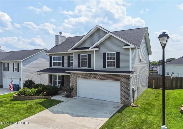 2nd image of 2705 Palace Green Rd, Knoxville, TN 37924 | MLS# 1350298
