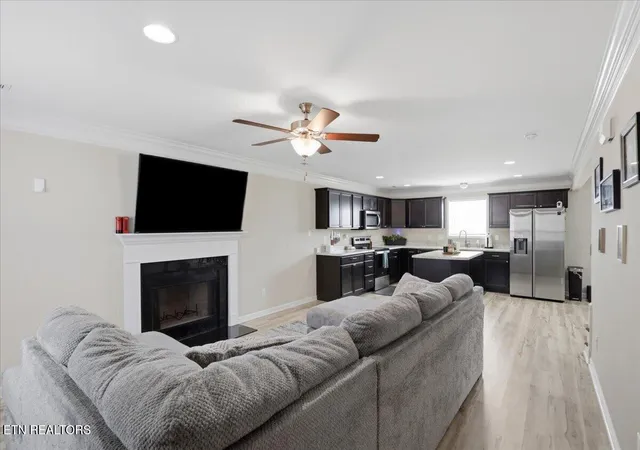 Photo 3 of Single family home for sale at 2705 Palace Green Rd, Knoxville, TN 37924 | MLS# 1350298 | Listing updated on 2026-10-10