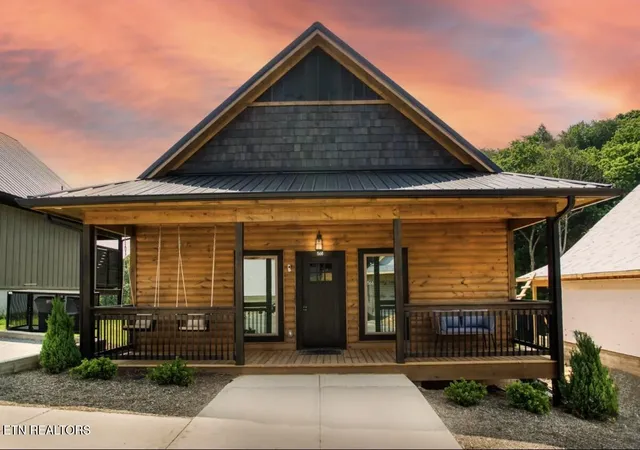 1st image of 568 Warbonnet Wy, Pigeon Forge, TN 37863 | MLS# 1350574