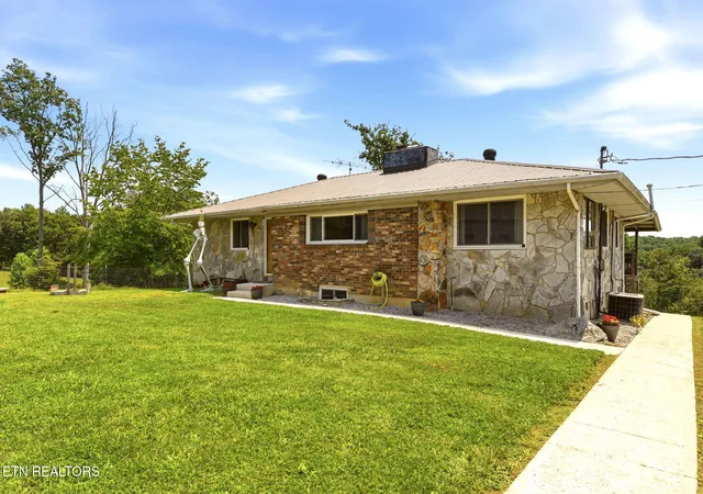 1st image of 798 Christenson Rd, Deer Lodge, TN 37726 | MLS# 1349984