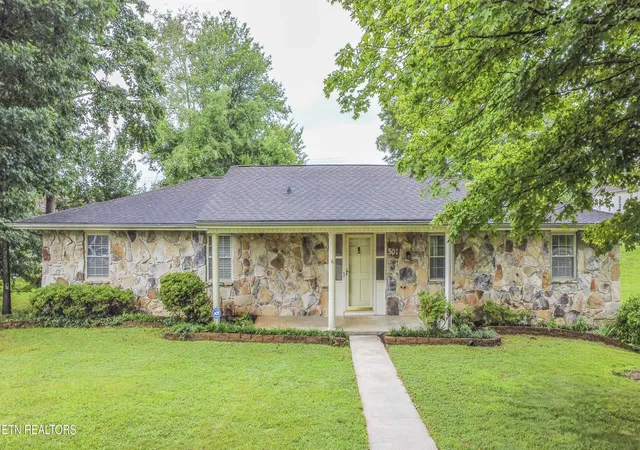 2nd image of 501 Oran Zirkle Rd, Kingston, TN 37763 | MLS# 1350062