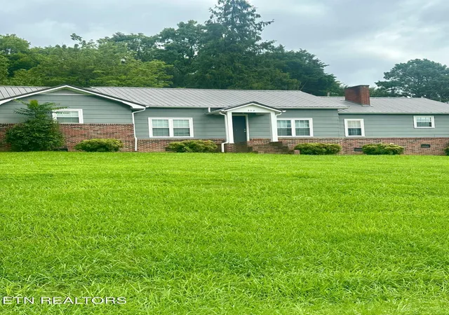 1st image of 302 County Road 331, Sweetwater, TN 37874 | MLS# 1350014