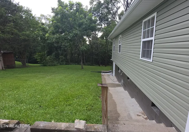 3rd image of 144 Stratford Rd, Harrogate, TN 37752 | MLS# 1349965