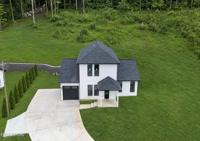 2nd image of 1039 N Gay St, Dandridge, TN 37725 | MLS# 1350012