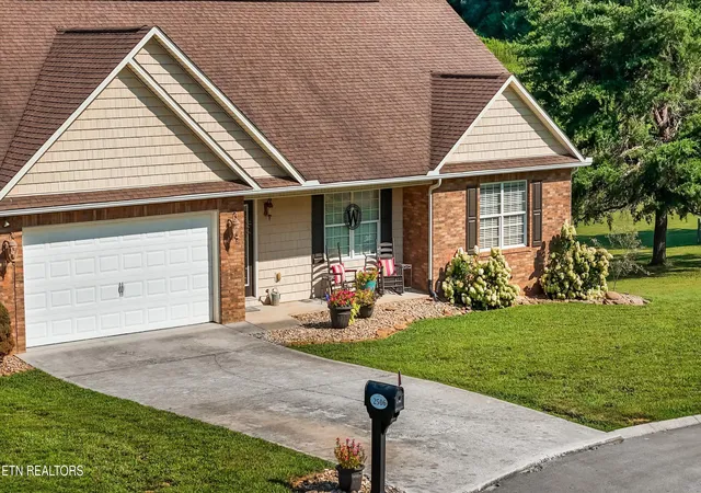 Photo 3 of Single family home for sale at 2506 Kenzie Dr, Louisville, TN 37777 | MLS# 1350172 | Listing updated on 2026-09-04