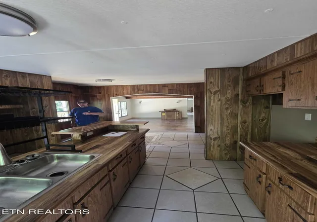Photo 3 of Single family home for sale at 743 Fairgarden Cir, Sevierville, TN 37876 | MLS# 1350920 | Listing updated on 2026-09-03