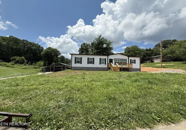 1st image of 705 Robin Dr, New Tazewell, TN 37825 | MLS# 1350030