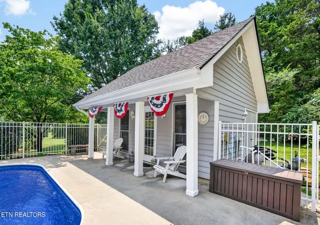 Photo 3 of Sale Pending at 1401 Denny Rd, Cookeville, TN 38506 | MLS# 1350210 | Listing updated on 2026-09-24
