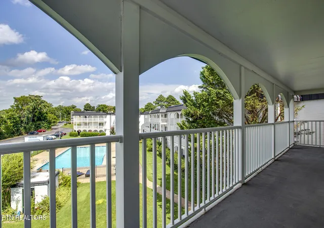 Photo 3 of Condo for sale at 5709 Lyons View Pike #1318, Knoxville, TN 37919 | MLS# 1350042 | Listing updated on 2026-07-30