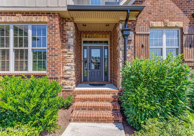 Photo 3 of Single family home for sale at 644 Blowing Rock Ln, Knoxville, TN 37922 | MLS# 1350243 | Listing updated on 2026-09-15