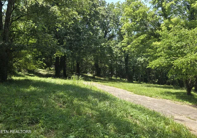 1st image of 511 Harper St St, Loudon, TN 37774 | MLS# 1350237