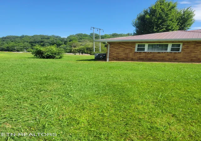 5th image of 132 Ridgecrest Rd, Harriman, TN 37748 | MLS# 1350065