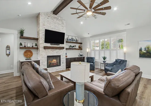 4th image of 212 Oologila Pl, Loudon, TN 37774 | MLS# 1350224
