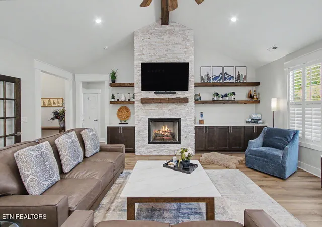5th image of 212 Oologila Pl, Loudon, TN 37774 | MLS# 1350224