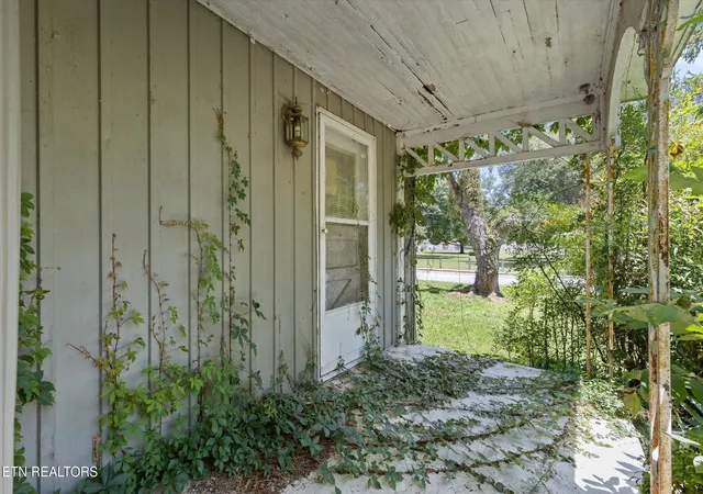 33rd image of 1700 Marion Ave, South Pittsburg, TN 37380 | MLS# 1350600