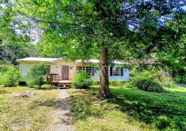 1st image of 112 Adams Ln, Rockwood, TN 37854 | MLS# 1350203