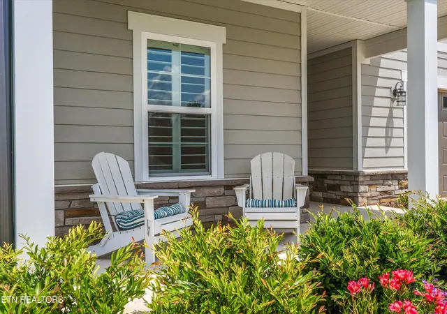 2nd image of 153 Cedar Branch Tr, Lenoir City, TN 37772 | MLS# 1352472