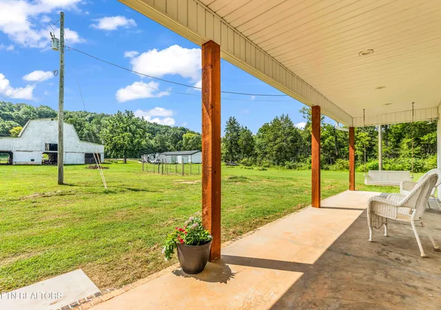 5th image of 1560 W Dumplin Valley Rd, Dandridge, TN 37725 | MLS# 1351524