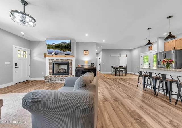 Photo 4 of Single family home for sale at 1560 W Dumplin Valley Rd, Dandridge, TN 37725 | MLS# 1351524 | Listing updated on 2026-10-08