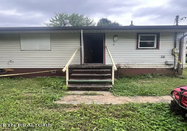 10th image of 131 Howard Ave, Harriman, TN 37748 | MLS# 1350108