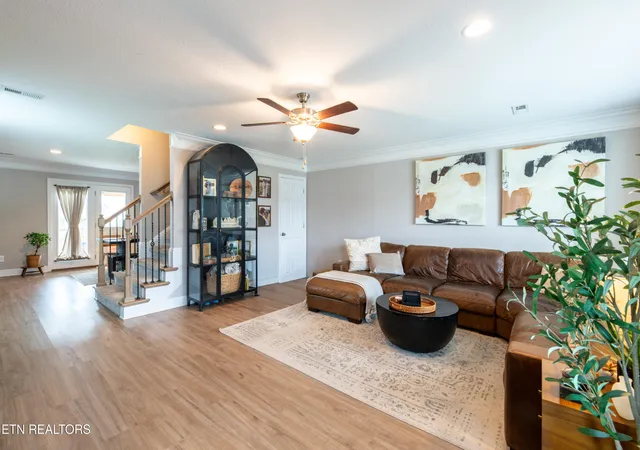 3rd image of 8125 Equinox Ln, Powell, TN 37849 | MLS# 1350092
