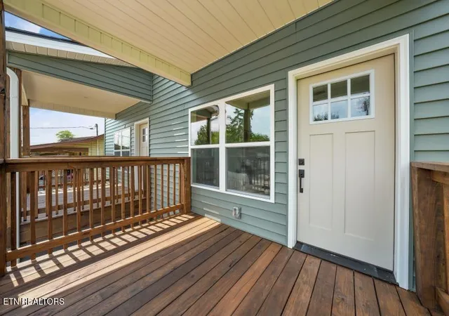 2nd image of 3215 Johnston St, Knoxville, TN 37921 | MLS# 1350097