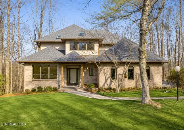 2nd image of 152 Whippoorwill Dr, Oak Ridge, TN 37830 | MLS# 1350142