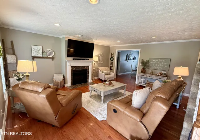 Photo 3 of Single family home for sale at 4822 Ivy Rose Dr, Knoxville, TN 37918 | MLS# 1350296 | Listing updated on 2026-09-11