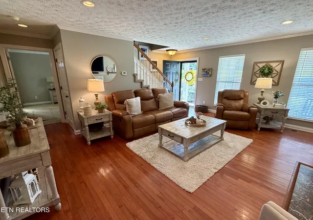 Photo 3 of Single family home for sale at 4822 Ivy Rose Dr, Knoxville, TN 37918 | MLS# 1350296 | Listing updated on 2026-09-11