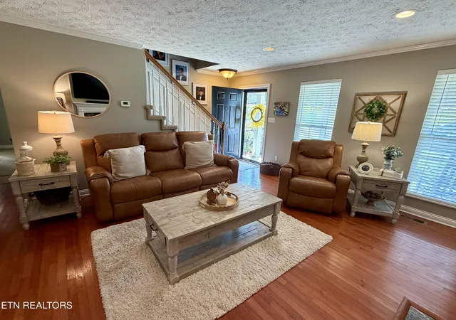 Photo 4 of Single family home for sale at 4822 Ivy Rose Dr, Knoxville, TN 37918 | MLS# 1350296 | Listing updated on 2026-09-11