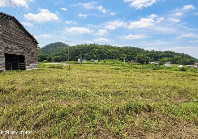 2nd image of 253 Acres S Hwy 107, Del Rio, TN 37727 | MLS# 1350110