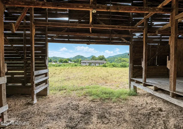 4th image of 253 Acres S Hwy 107, Del Rio, TN 37727 | MLS# 1350110
