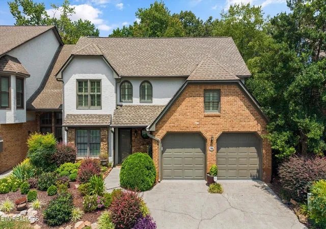 1st image of 946 Ethans Glen Dr, Knoxville, TN 37923 | MLS# 1352016