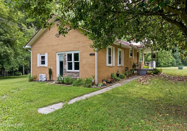 2nd image of 4124 Big Creek Rd, Hartford, TN 37753 | MLS# 1350125