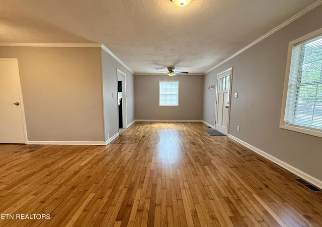 5th image of 2318 Grove St, Maryville, TN 37804 | MLS# 1350204