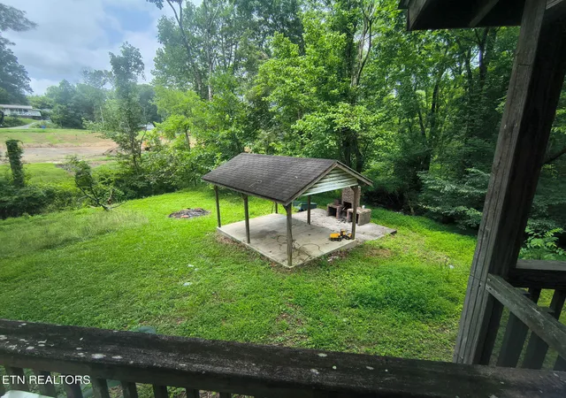 3rd image of 1122 Ruritan Rd, Harriman, TN 37748 | MLS# 1350128