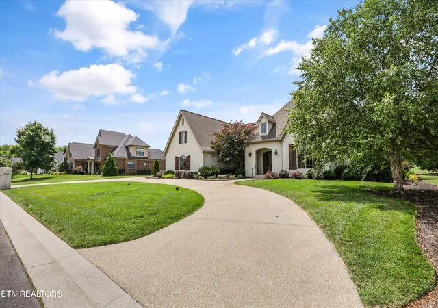 3rd image of 650 Kirkwell Dr, Alcoa, TN 37701 | MLS# 1350503