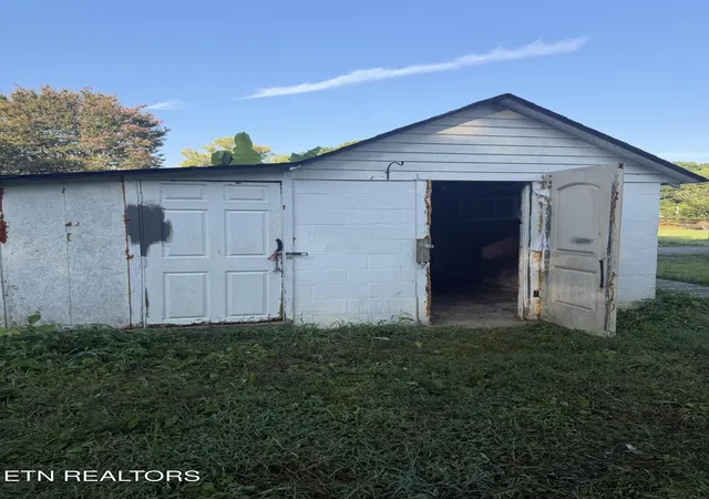 Photo 4 of Sale Pending at 116 Doris Ln #116, Maryville, TN 37803 | MLS# 1350180 | Listing updated on 2026-09-20
