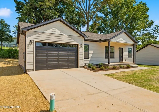 2nd image of 106 Federal Ferry Cir, Vonore, TN 37885 | MLS# 1350399