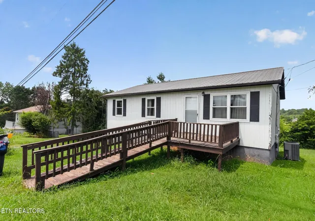 1st image of 3537 Best Rd, Maryville, TN 37803 | MLS# 1350221