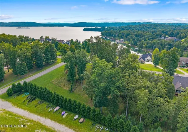1st image of 421 Waterfront Wy, Spring City, TN 37381 | MLS# 1350217